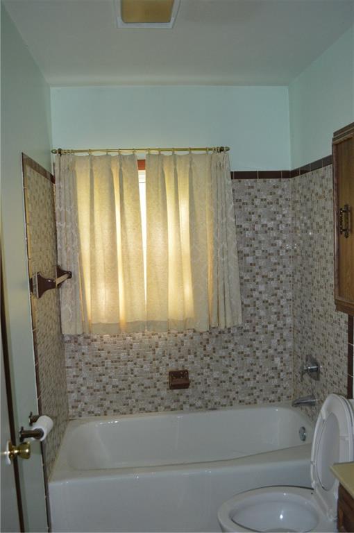1185 Ridge Road Ambridge, PA 15003 - Photo 5 of 9 Gallery Image 5