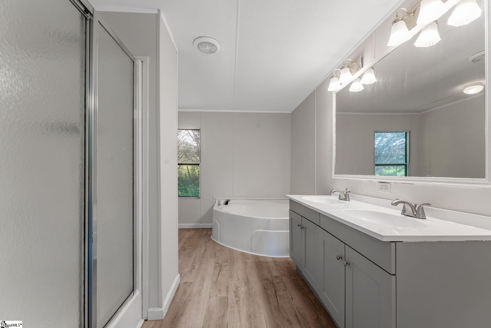 1291 Casey Creek Road Chesnee, SC 29323 - Photo 16 of 26 Gallery Image 16