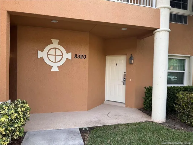 $284,900 | 8320 Mulligan Circle, Unit 2112, Port St. Lucie, FL 34986