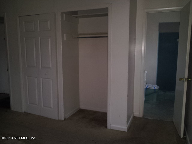 720 Bonita Road Atlantic Beach, FL 32233 - Photo 9 of 12 a view of closet area