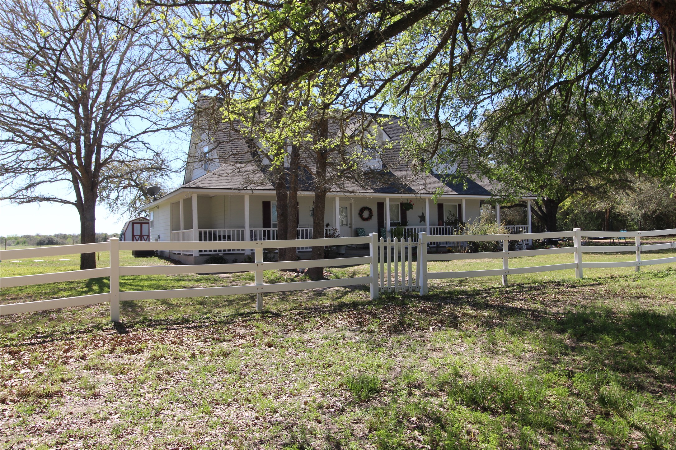 8575 Schuster Road Ledbetter, TX 78946 - Photo 2 of 48