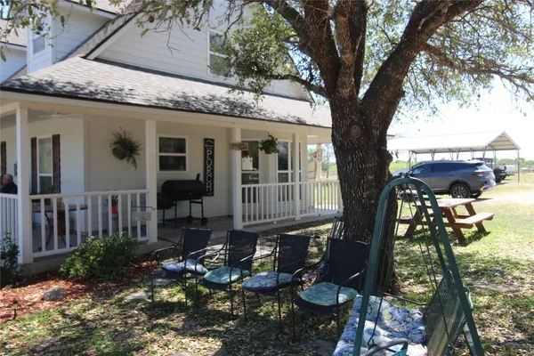 $1,295,000 | 8575 Schuster Road, Ledbetter, TX 78946