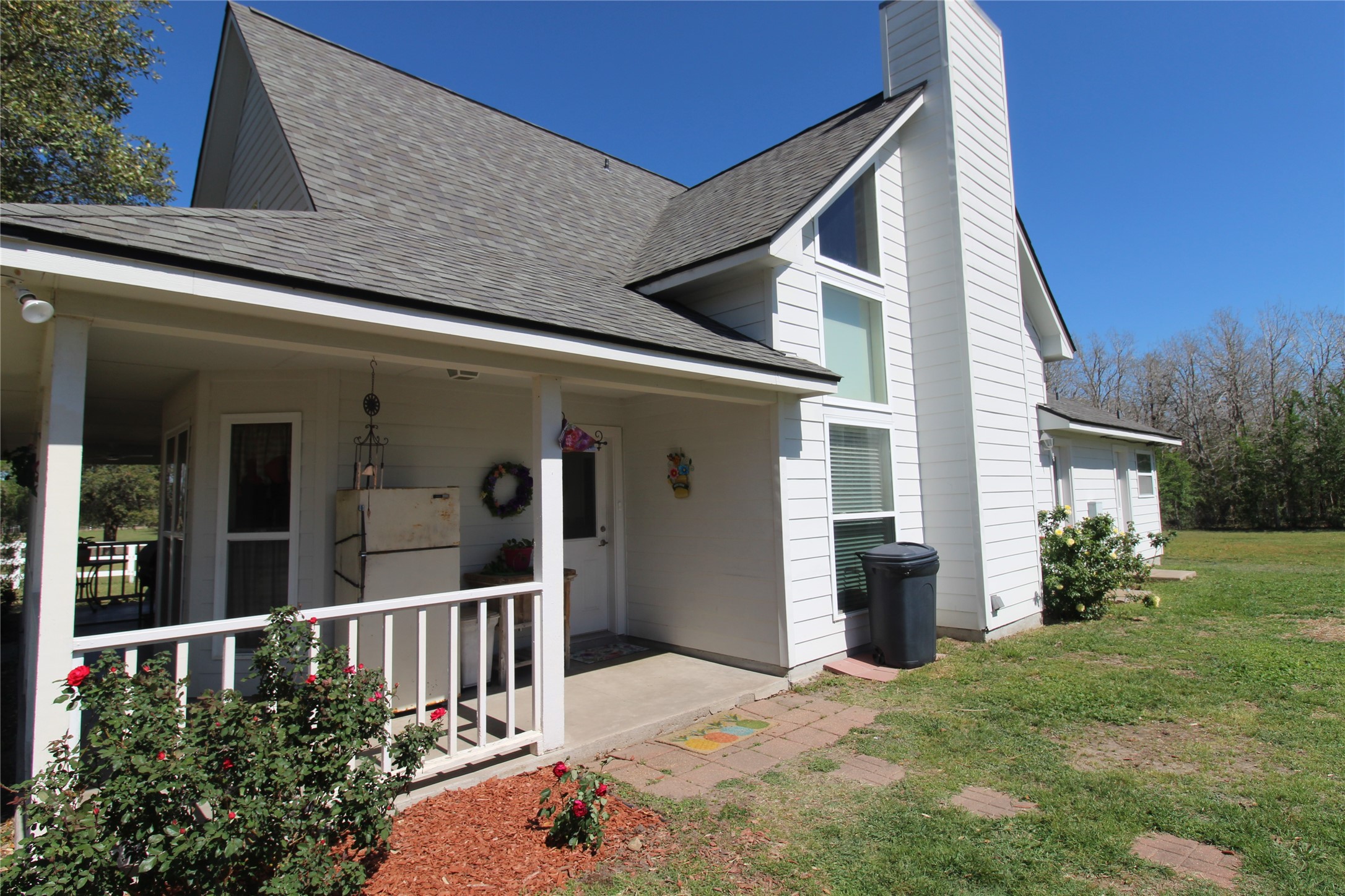 8575 Schuster Road Ledbetter, TX 78946 - Photo 6 of 48