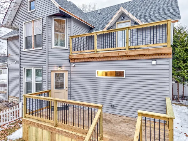 $439,500 | 444 1st Avenue, Ottawa, IL 61350