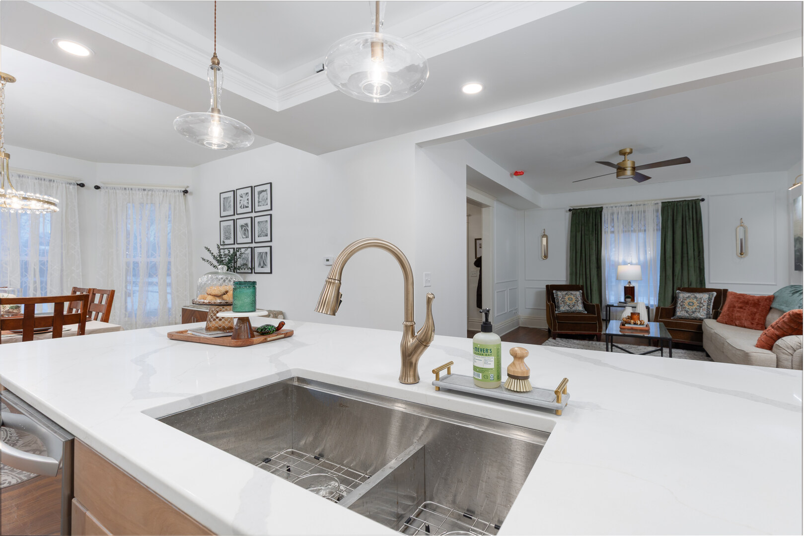 444 1st Avenue Ottawa, IL 61350 - Photo 9 of 41