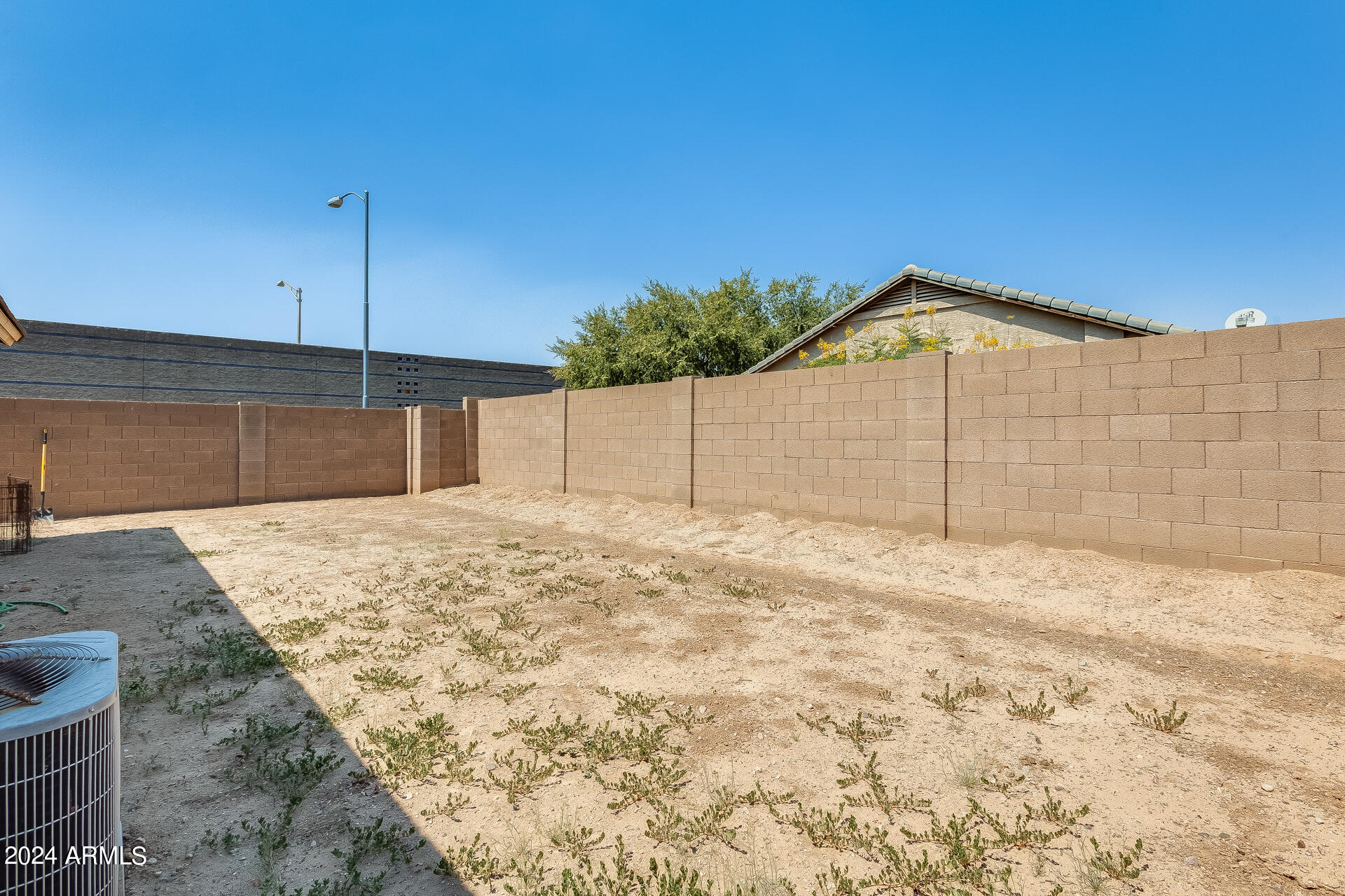 16672 West Rimrock Street Surprise, AZ 85388 - Photo 38 of 39