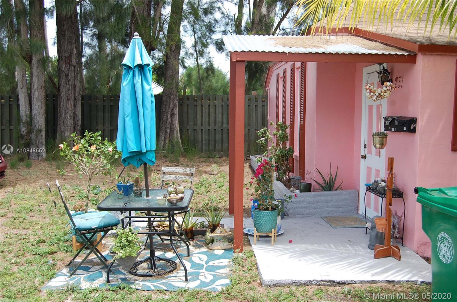 231 Southwest 12th Street Dania Beach, FL 33004 - Photo 2 of 24