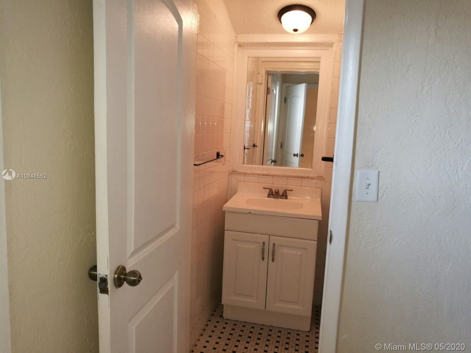 231 Southwest 12th Street Dania Beach, FL 33004 - Photo 6 of 24