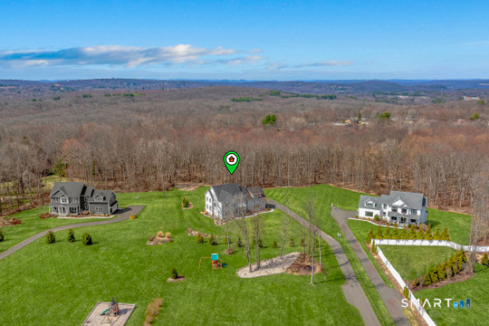 4 B Turkey Roost Road Newtown, CT 06482 - Photo 32 of 37