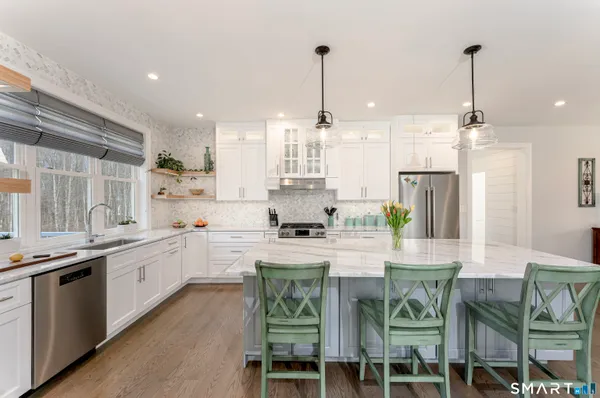 $950,000 | 4 B Turkey Roost Road, Newtown, CT 06482