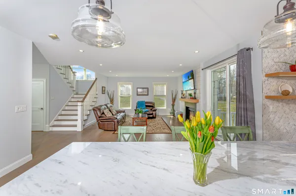 $950,000 | 4 B Turkey Roost Road, Newtown, CT 06482