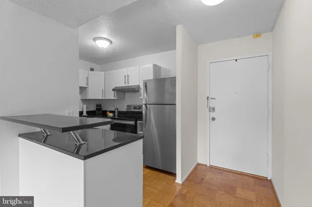 $125,000 | 1301 Delaware Avenue Southwest, Unit N225, Washington, DC 20024
