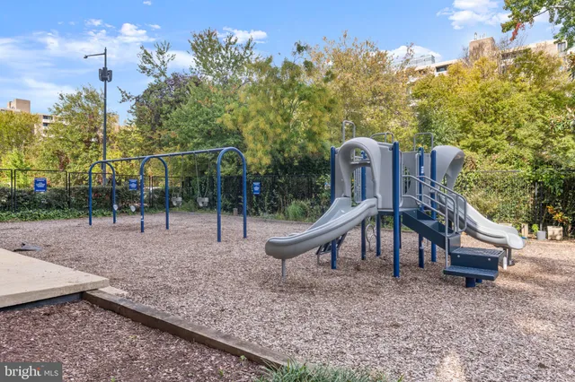 $125,000 | 1301 Delaware Avenue Southwest, Unit N225, Washington, DC 20024