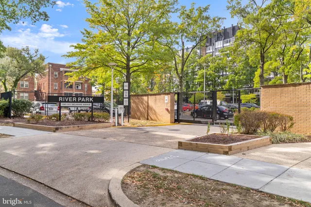 $125,000 | 1301 Delaware Avenue Southwest, Unit N225, Washington, DC 20024