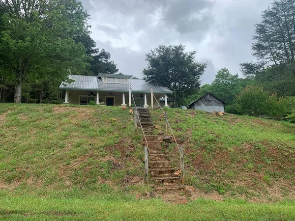 $980,800 | 805 Bethabara Road, Hayesville, NC 28904