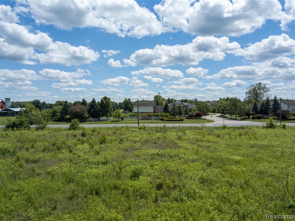 10467 Willis Road Willis, MI 48191 - Photo 6 of 11