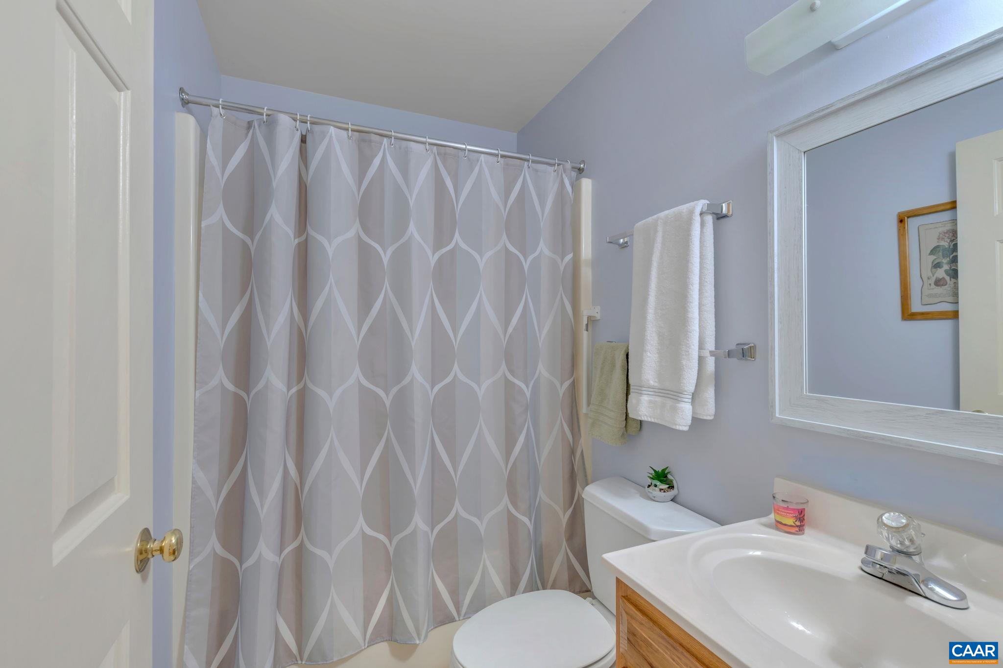 17 Ridgeview Circle Charlottesville, VA 22902 - Photo 14 of 20 a bathroom with a sink and a toilet