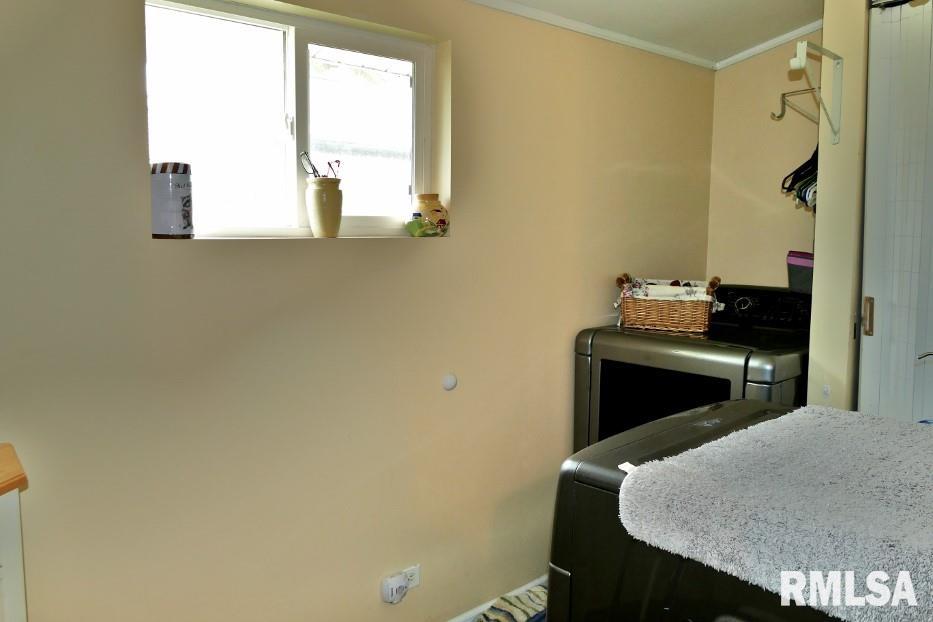 18519 Main Street Trivoli, IL 61569 - Photo 27 of 33