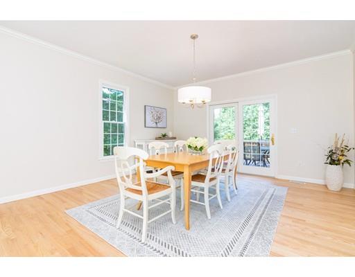11 Applewood Road Norfolk, MA 02056 - Photo 11 of 42 Gallery Image 11