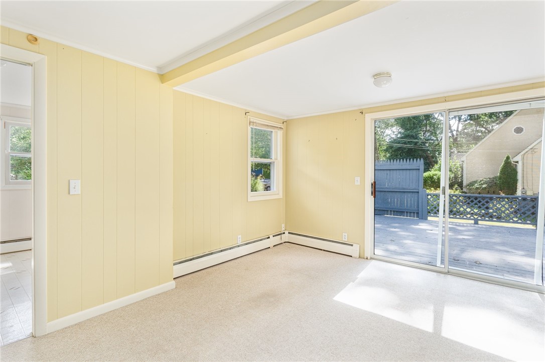 122 Winterberry Road Narragansett, RI 02874 - Photo 13 of 50