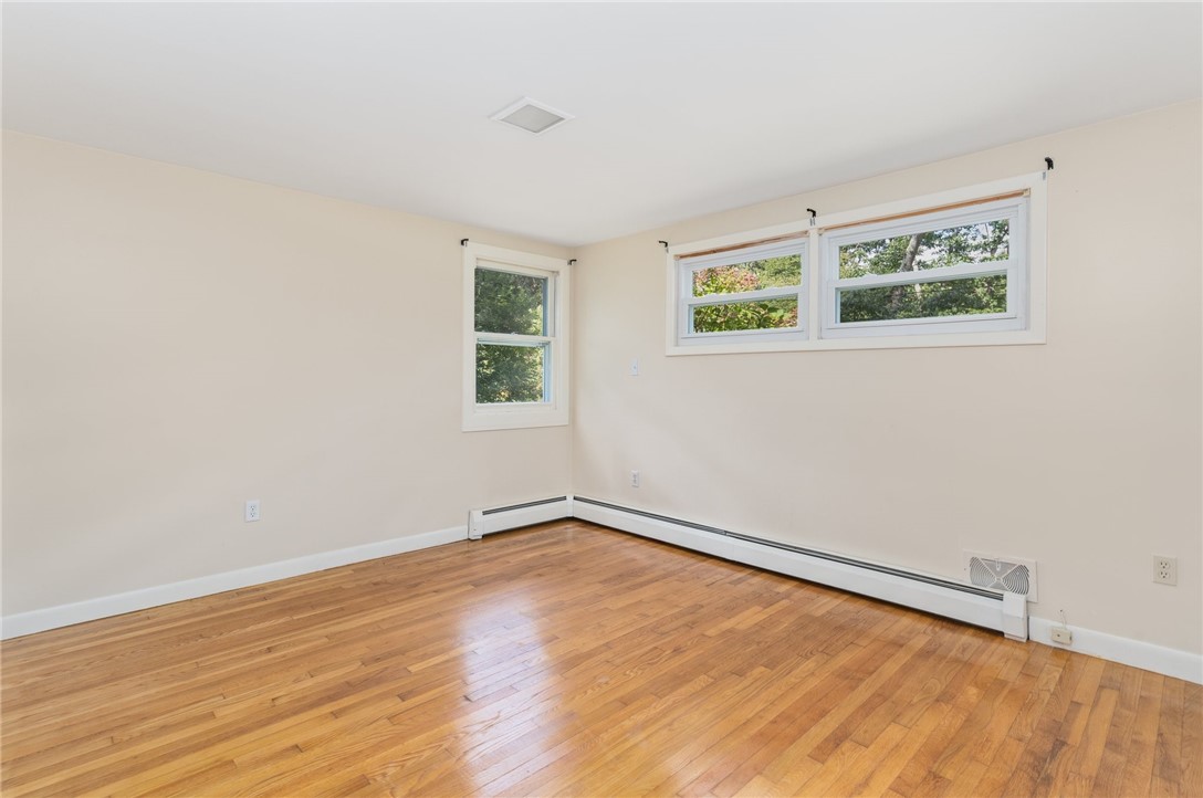 122 Winterberry Road Narragansett, RI 02874 - Photo 20 of 50