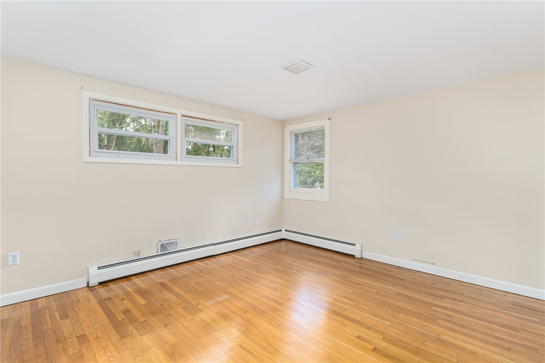 122 Winterberry Road Narragansett, RI 02874 - Photo 22 of 50