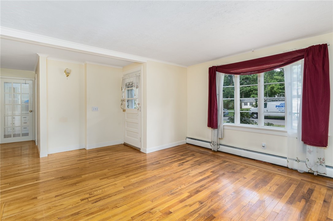122 Winterberry Road Narragansett, RI 02874 - Photo 8 of 50