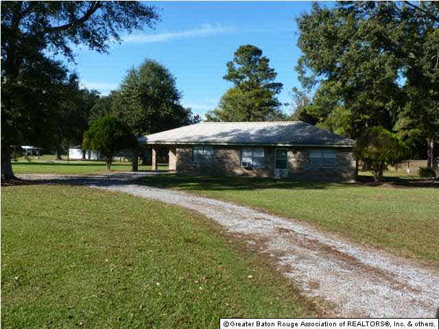 45140 Kid Bourgeois Road St. Amant, LA 70774 - Photo 1 of 9 Gallery Image 1