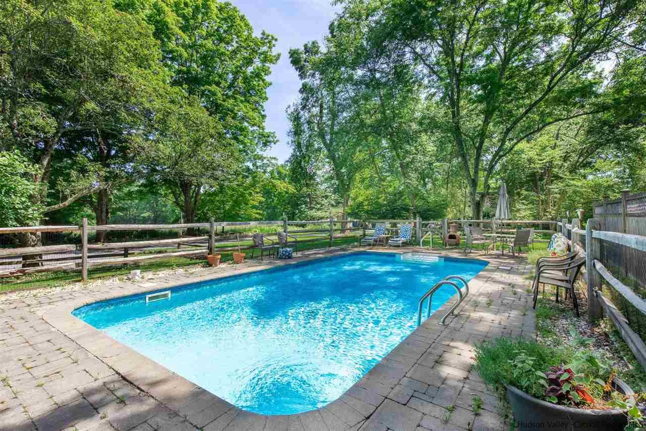 208 Kripplebush Road Stone Ridge, NY 12484 - Photo 4 of 26 Photo 4