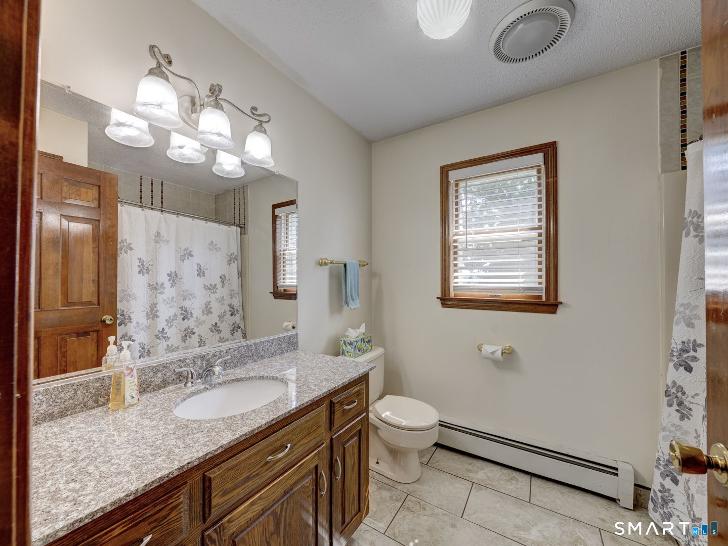 43 Raynor Street Southington, CT 06489 - Photo 24 of 38