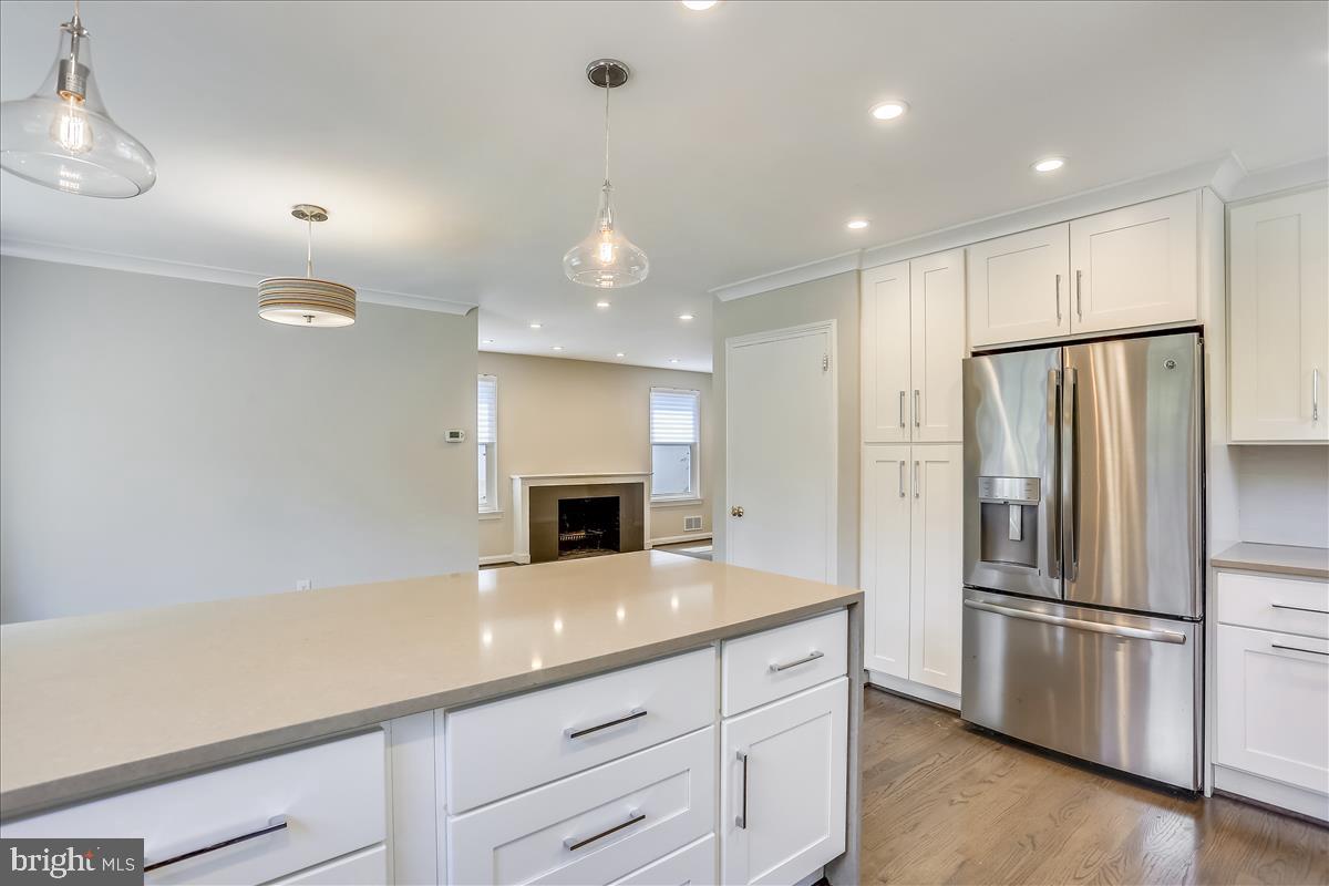8602 Grubb Road Chevy Chase, MD 20815 - Photo 27 of 106 Gourmet kitchen