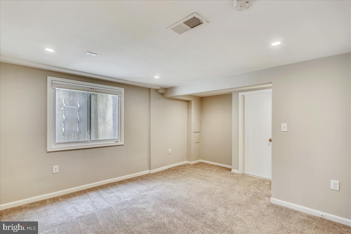 8602 Grubb Road Chevy Chase, MD 20815 - Photo 47 of 106 Master bedroom
