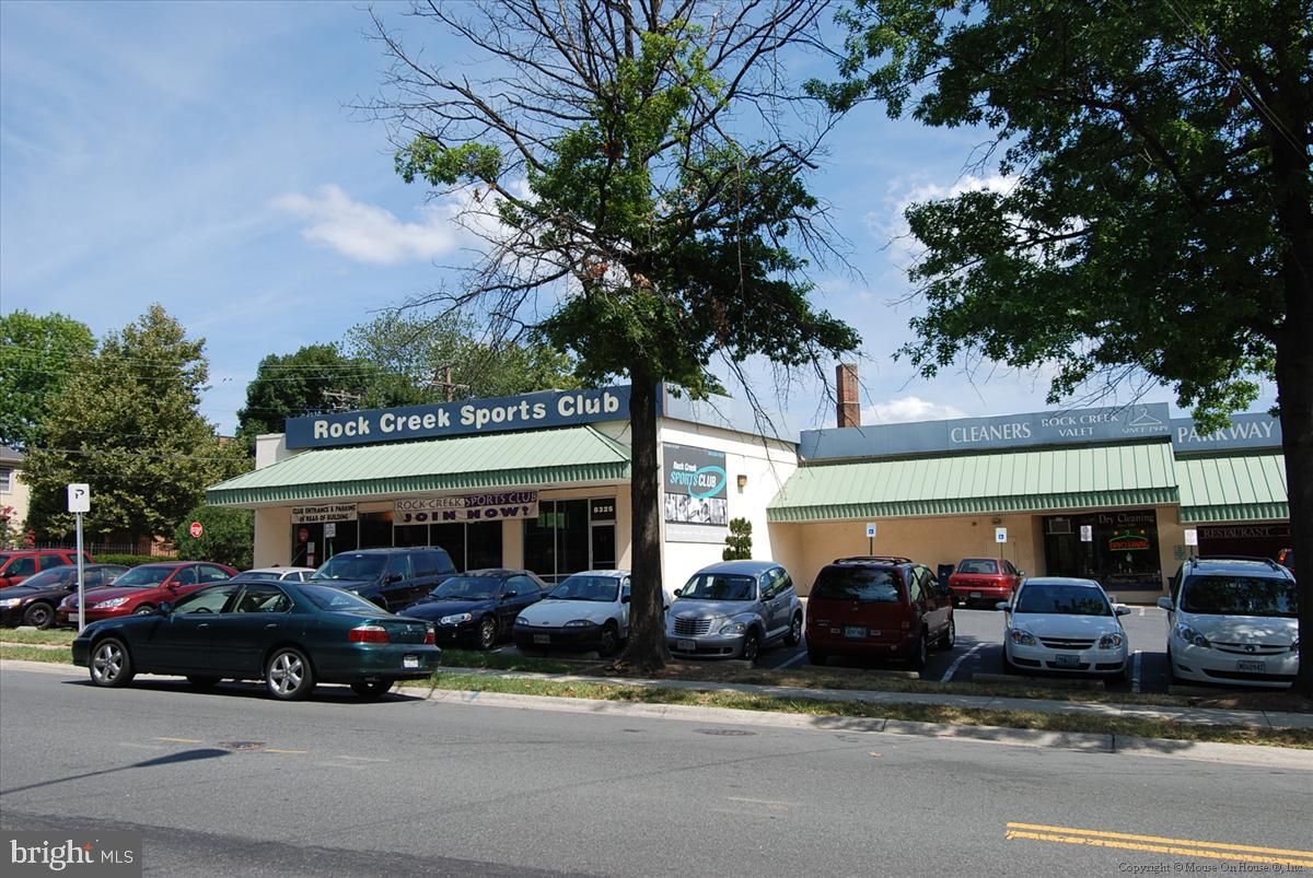 8602 Grubb Road Chevy Chase, MD 20815 - Photo 88 of 106 Community