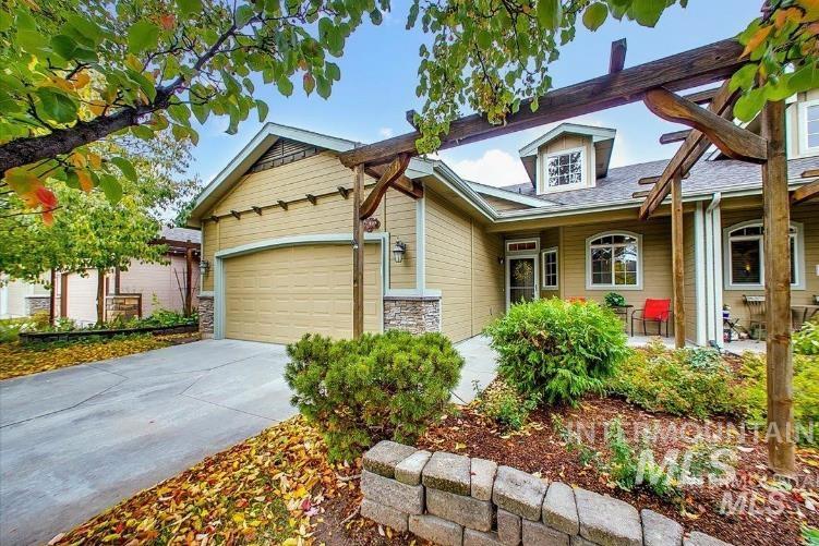 9314 West Cascade Street Boise, ID 83704 - Photo 1 of 1