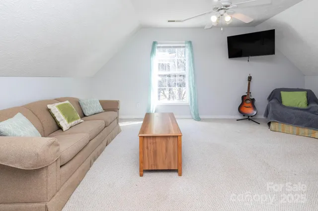 $455,000 | 22 Ivy Garden Road, Candler, NC 28715