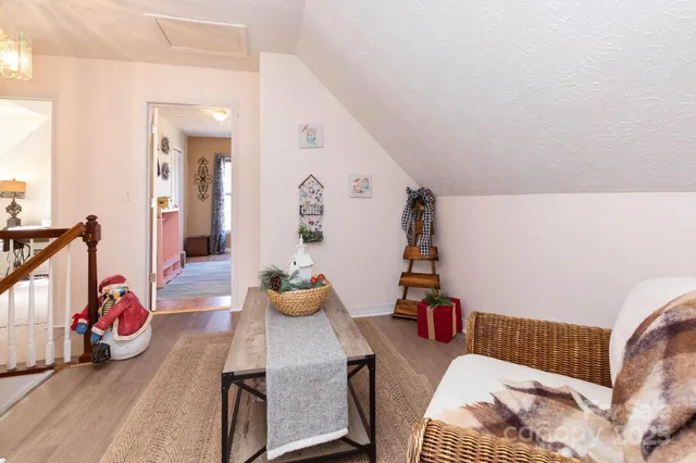 $455,000 | 22 Ivy Garden Road, Candler, NC 28715