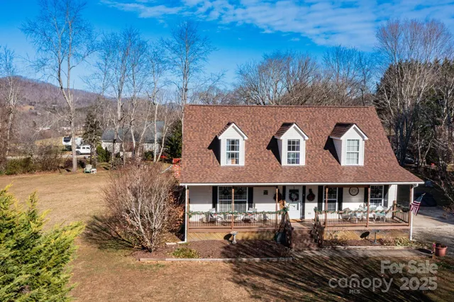 $455,000 | 22 Ivy Garden Road, Candler, NC 28715