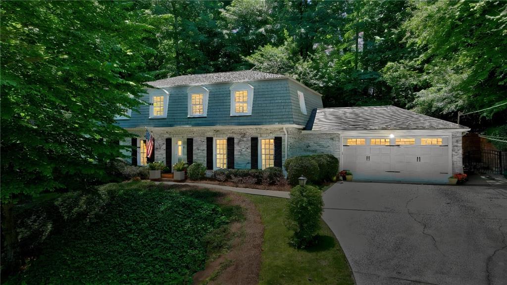 2577 Red Valley Road Northwest Atlanta, GA 30305 - Photo 2 of 50