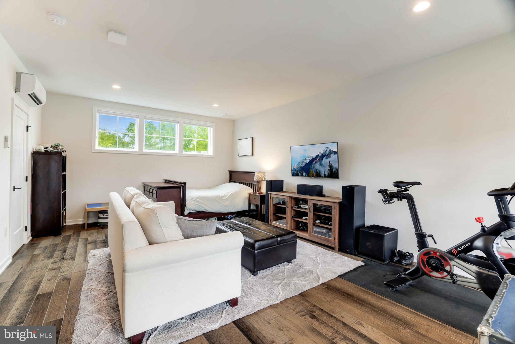 11729 Paysons Way Reston, VA 20191 - Photo 41 of 45