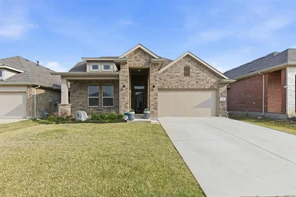 $405,000 | 520 Bighorn Pass, Denton, TX 76210