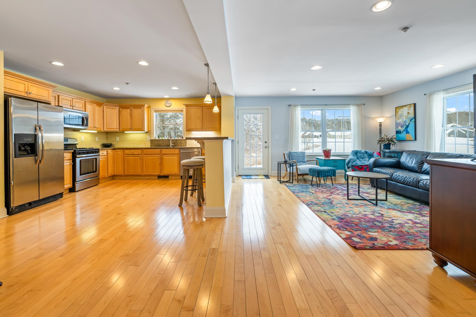 25 Rio Vista Lebanon, NH 03784 - Photo 4 of 20