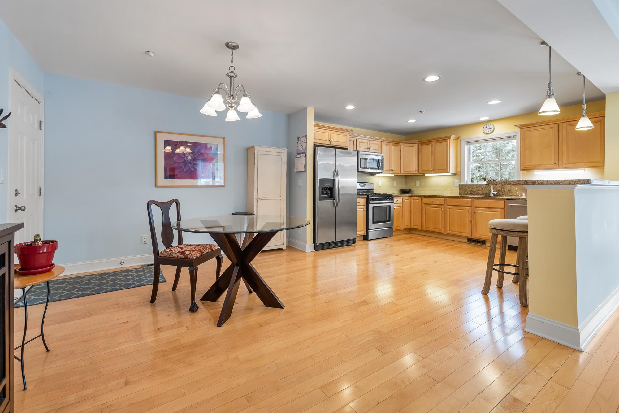 25 Rio Vista Lebanon, NH 03784 - Photo 8 of 20