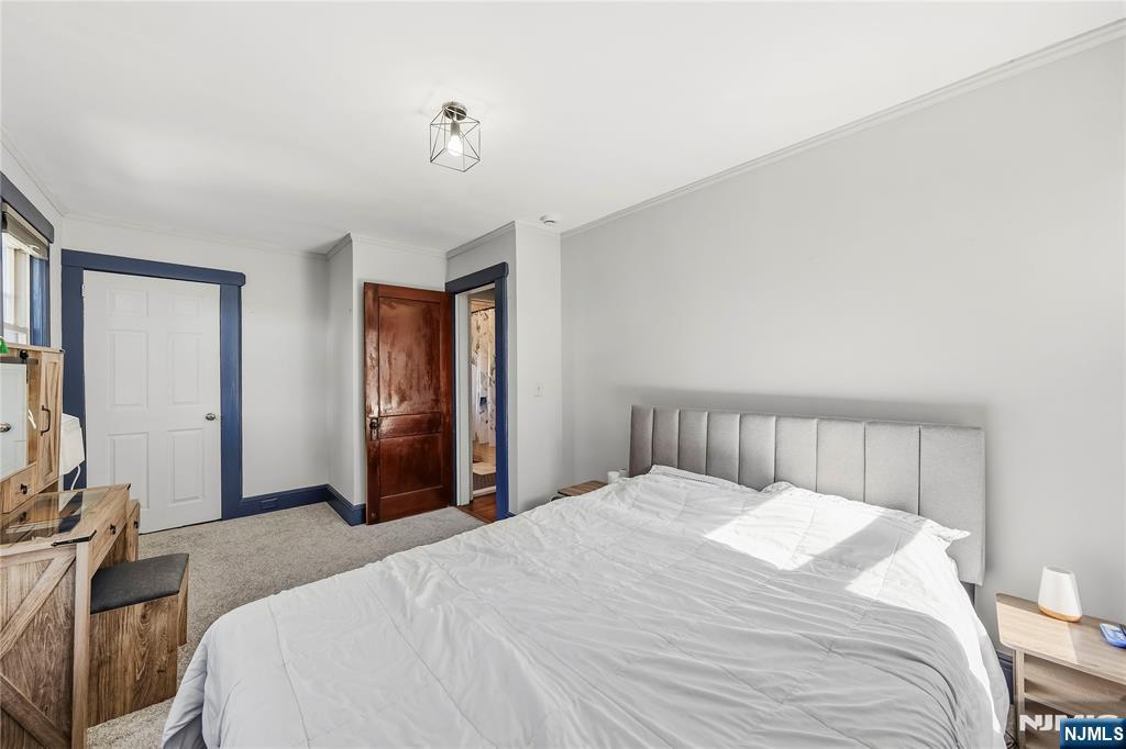 344 Rutherford Avenue Lyndhurst, NJ 07071 - Photo 12 of 22 Gallery Image 12