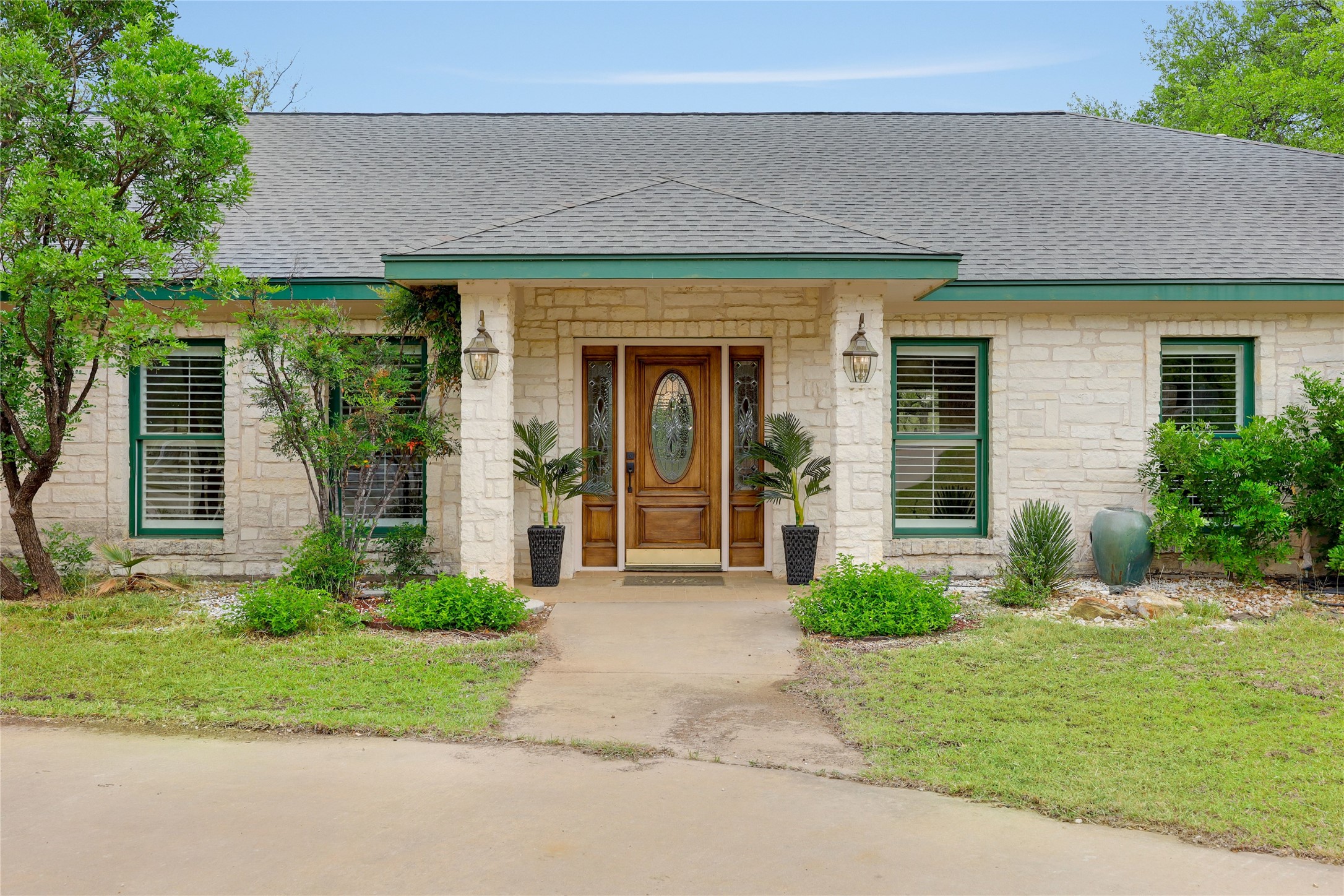 21604 Arrowhead Point Lago Vista, TX 78645 - Photo 9 of 40