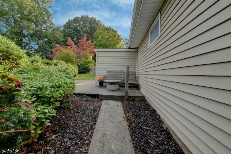 63 Terrace Avenue Butler, NJ 07405 - Photo 31 of 35 Gallery Image 31