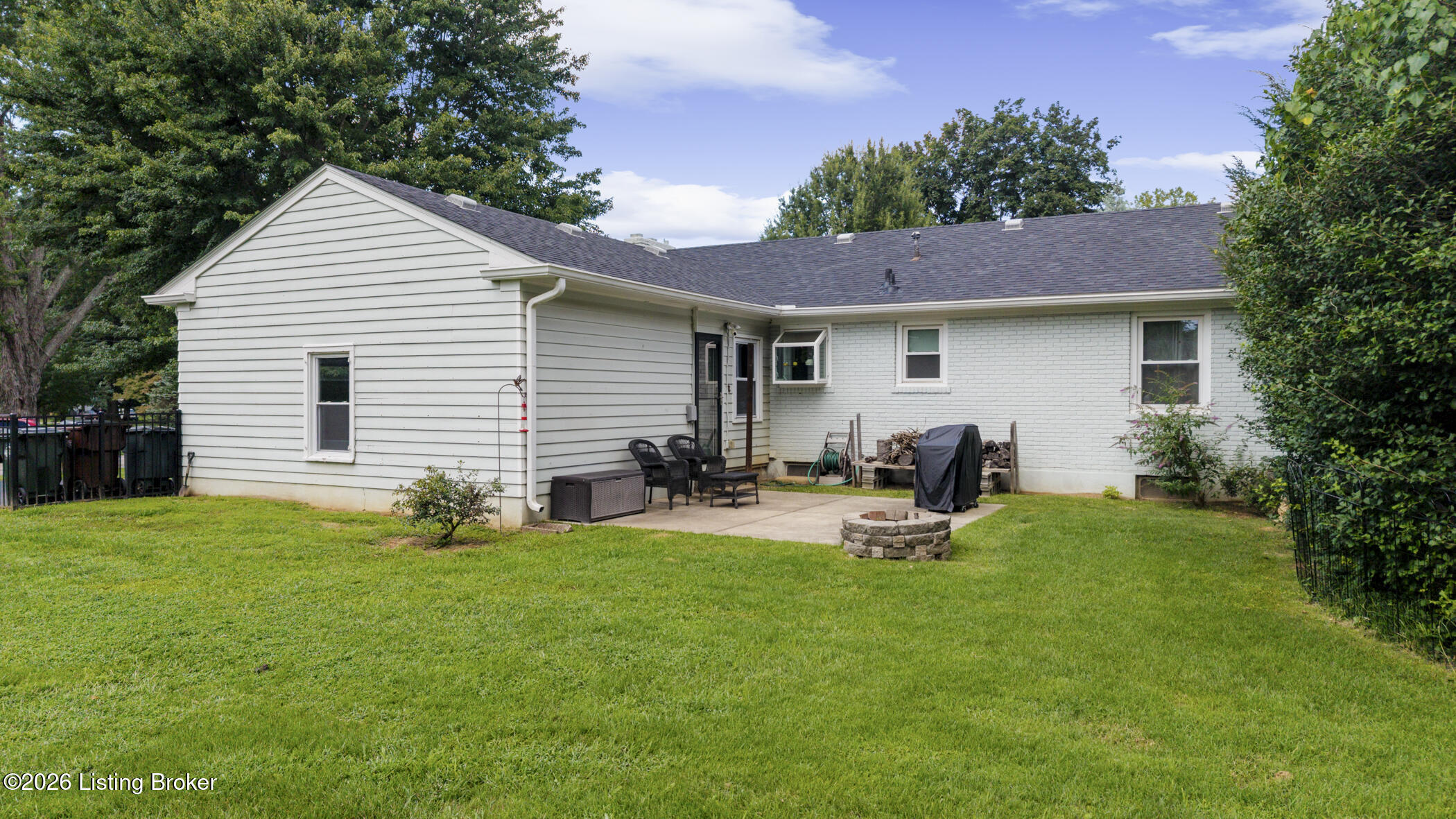 8800 Charing Cross Road Louisville, KY 40222 - Photo 39 of 54 9