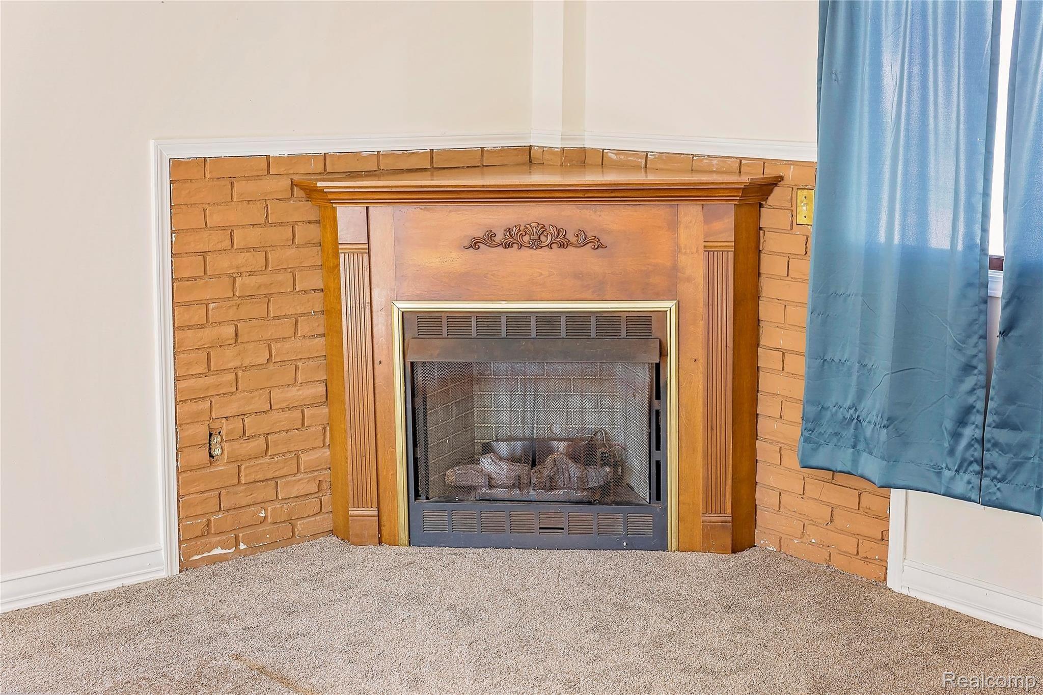 803 Fowler Street Howell, MI 48843 - Photo 14 of 36 IMG_6523.jpg