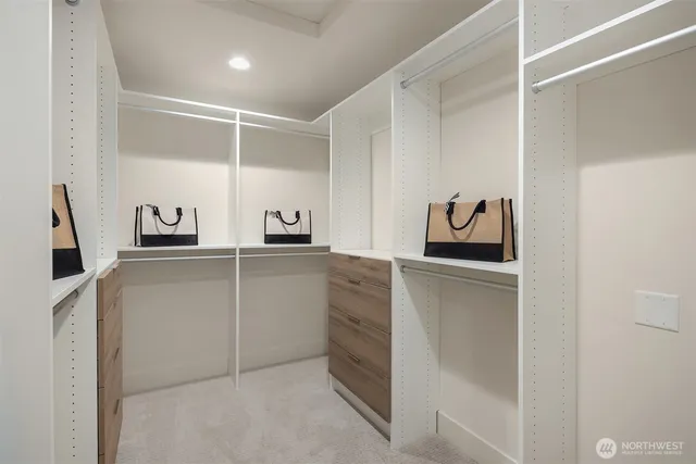 $2,275,000 | 815 18th Avenue West, Kirkland, WA 98033