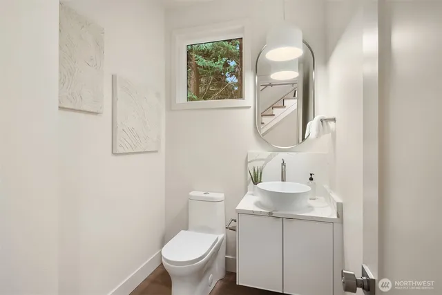 $2,275,000 | 815 18th Avenue West, Kirkland, WA 98033