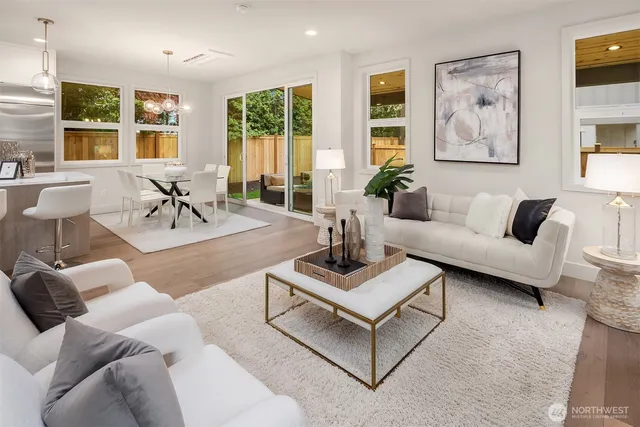 $2,275,000 | 815 18th Avenue West, Kirkland, WA 98033